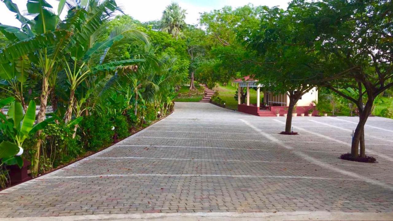 Hill Garden Hotel Chaungtha Eksteriør bilde