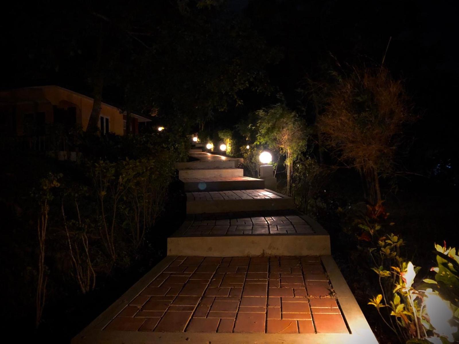 Hill Garden Hotel Chaungtha Eksteriør bilde