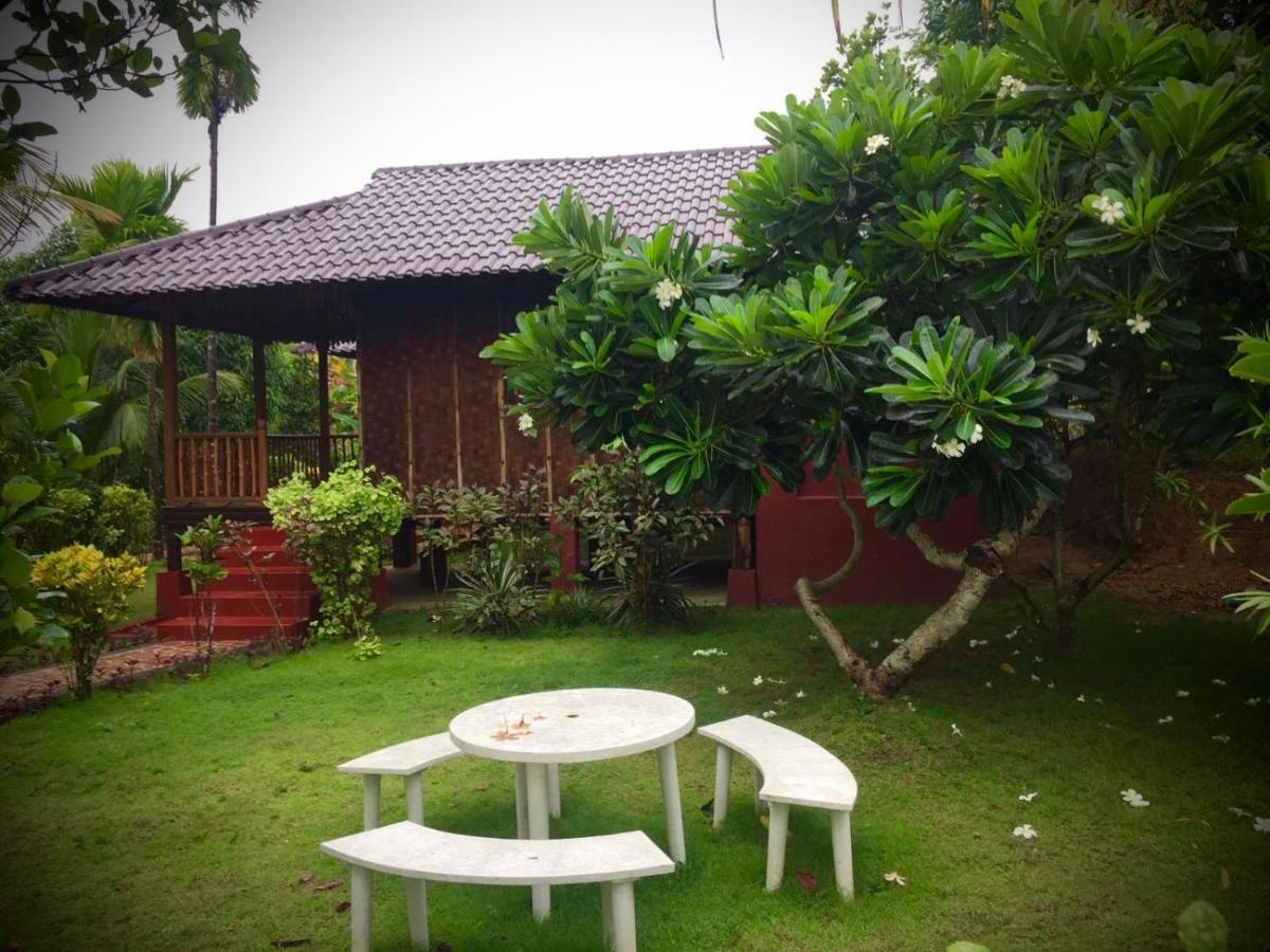 Hill Garden Hotel Chaungtha Eksteriør bilde
